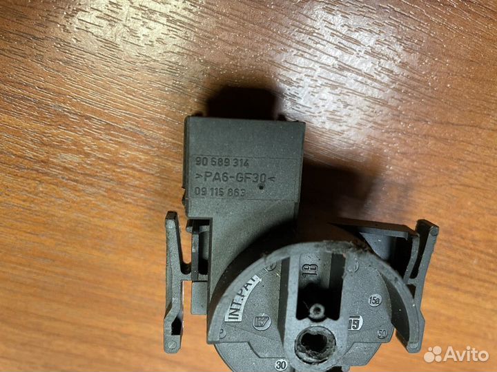 Контактная группа замка зажигания Opel Meriva A