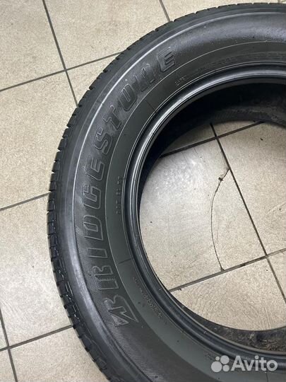 Bridgestone Dueler H/T 684II 265/60 R18