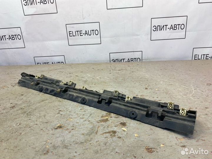 Кронштейн бампера передний Bmw 5 G30 2.0 2021