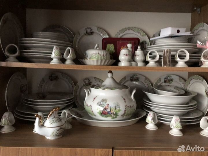 Набор столовой посуды на 12 персон