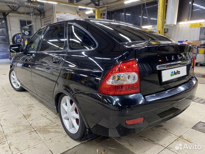 LADA Priora 1.6 МТ, 2011, 190 000 км