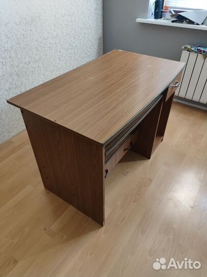 Компьютерный стол бу