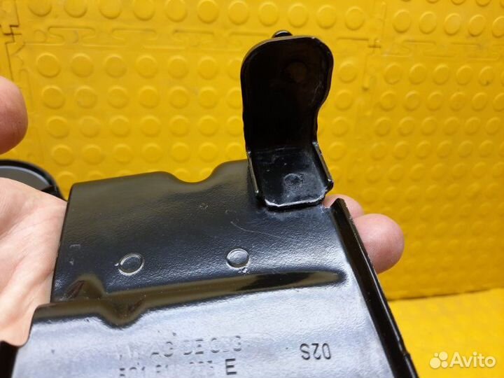 Кронштейн блока ABS Skoda Octavia cwva 2017