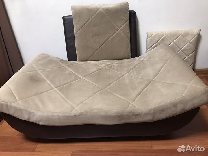 Диванчик для животных