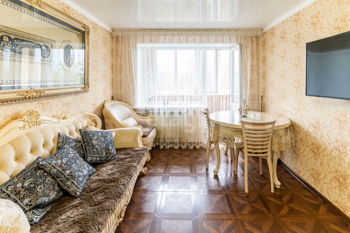 2-к. квартира, 43 м², 5/5 эт.