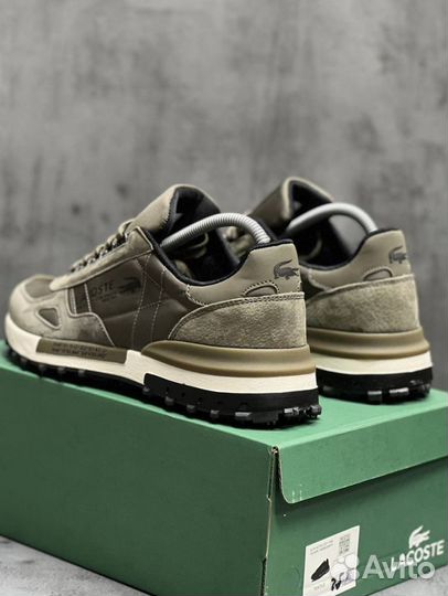 Кроссовки Lacoste универсальные
