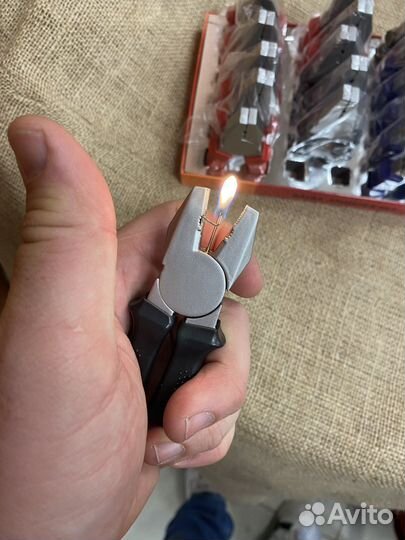 Упаковка зажигалок плоскогубцев (18 шт)