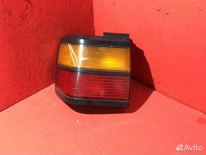 Фонарь задний левый Фольксваген Пассат Б3