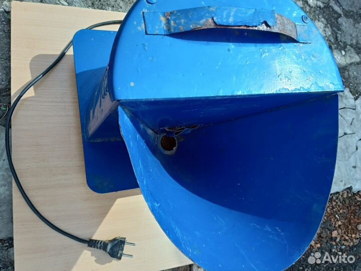 Измельчитель зерна