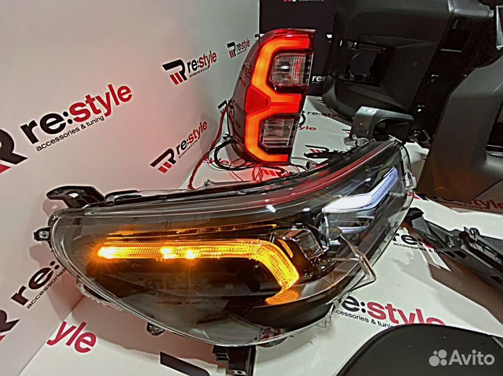 Рестайлинг в 20г Toyota Hilux Pick Up 15-19г