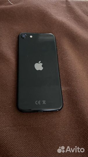 iPhone SE (2020), 64 ГБ
