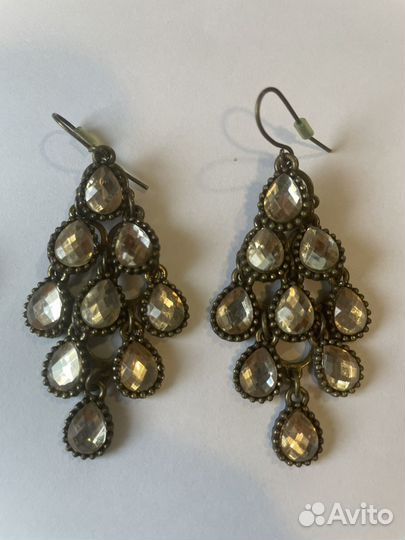 Серьги, бусы, клипсы