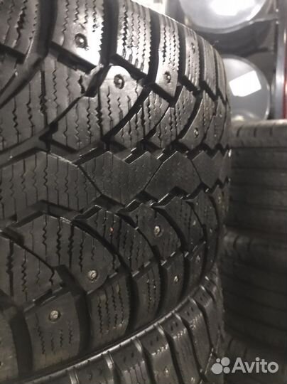 Pirelli Formula Ice 225/45 R17