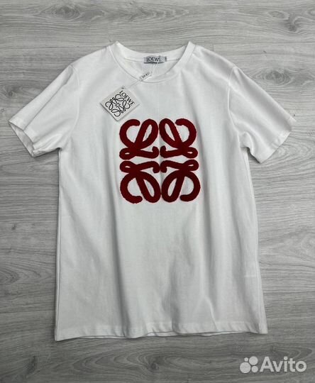 Футболка loewe