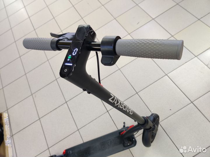 Электросамокат zaxboard m365 pro