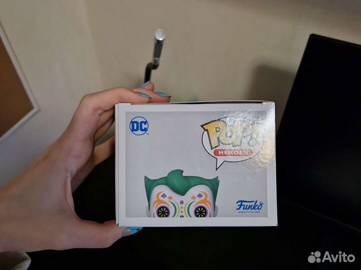 Funko pop Joker 414 Фанко поп Джокер
