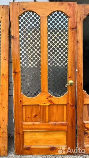 Двери межкомнатные деревянные с коробкой