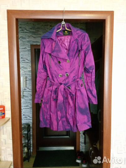 Плащ женский