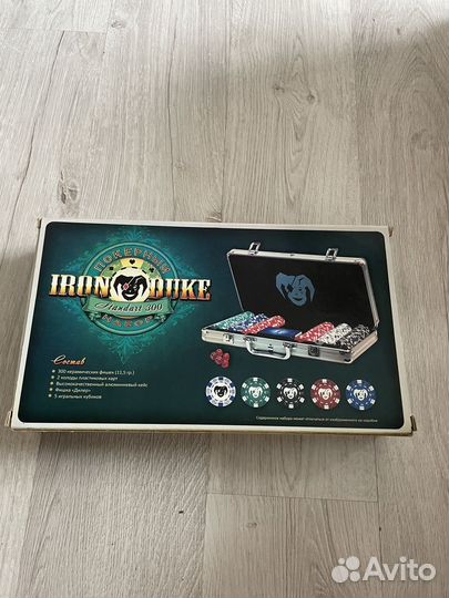 Покерный набор 300 фишек