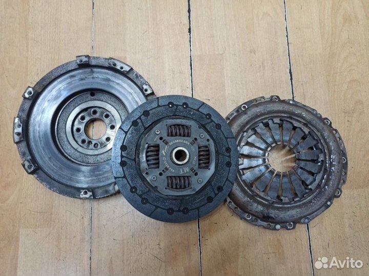 Комплект сцепления Opel Astra J A13DTC 2012