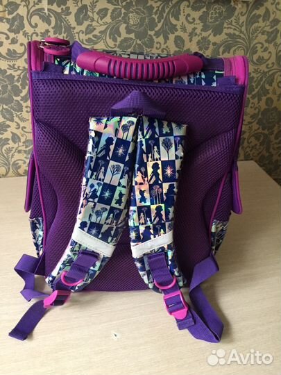 Портфель школьный