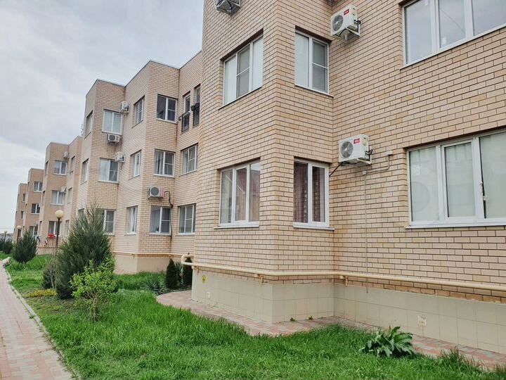 1-к. квартира, 43 м², 1/3 эт.