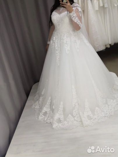 Свадебное платье