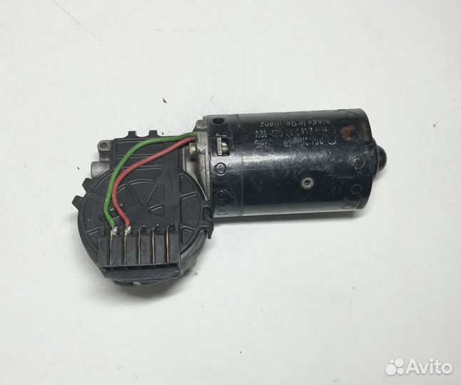 Моторчик стеклоочистителей Audi 100 / A6 (C4 )