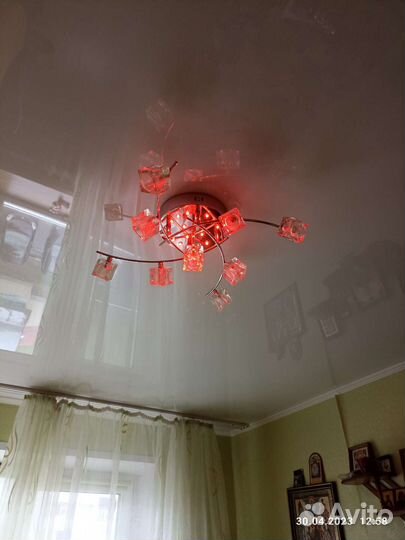 Люстра потолочная светодиодная с пультом