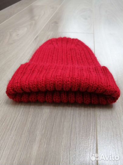 Шапка женская новая вязанная