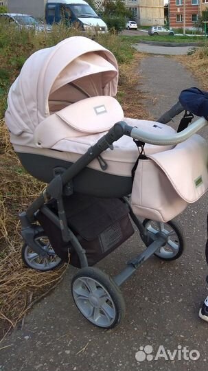 Коляска 3 в 1 Roan Bass