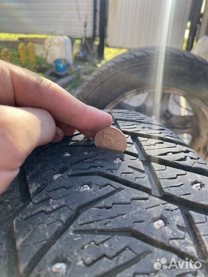 Yokohama Ice Guard IG65 215/55 R16