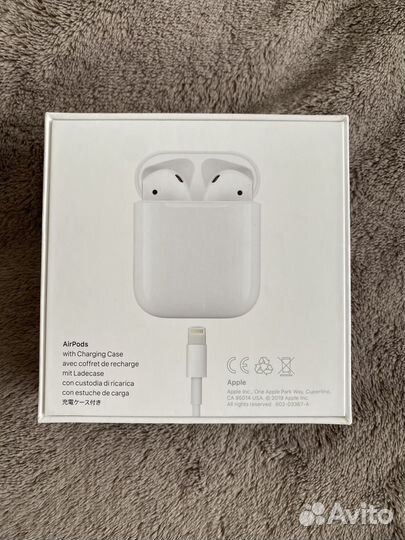 Apple AirPods 2 (без беспроводной зарядки чехла)