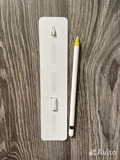 Планшет Apple iPad 32Gb 2018 + Apple pencil 1