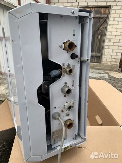 Газовый котел двухконтурный настенный б/у