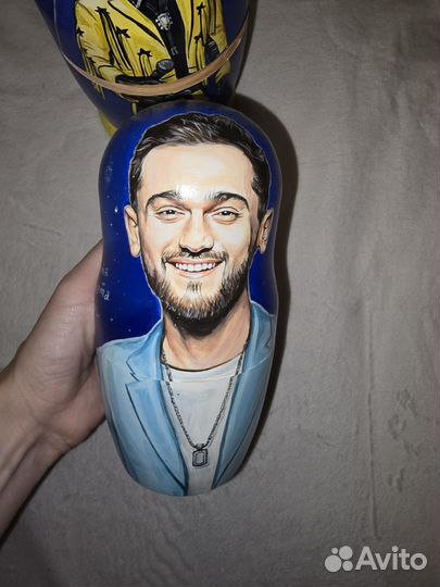 Jony (матрешки ручной работы)