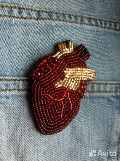 Брошки из бисера на заказ