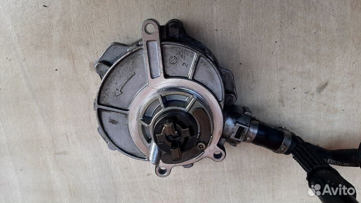 Вакуумный насос Audi A6 (C6) 2008 4F2