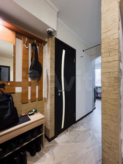 2-к. квартира, 43,3 м², 1/5 эт.