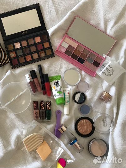 Набор косметики пакетом