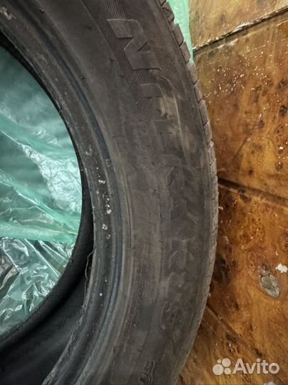 Roadstone N'Fera RU5 225/55 R18