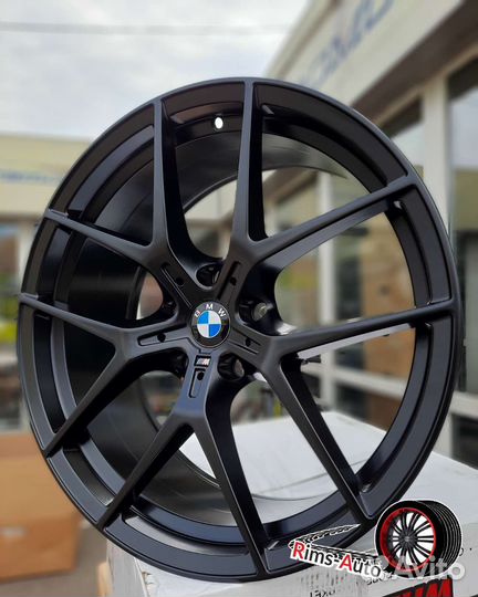 Одноширокие диски на BMW R18 5X120 чёрный мат