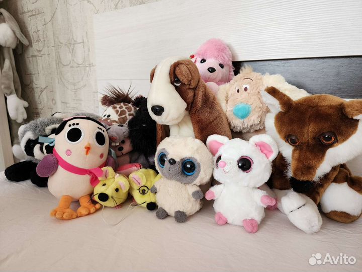 Фирменная игрушка Лис