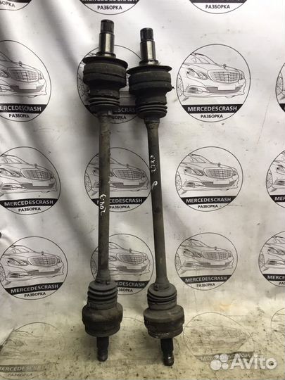 Привод Мерседес w204