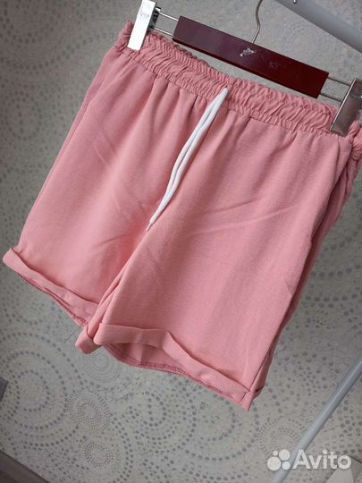 Лёгкие шорты 42-46