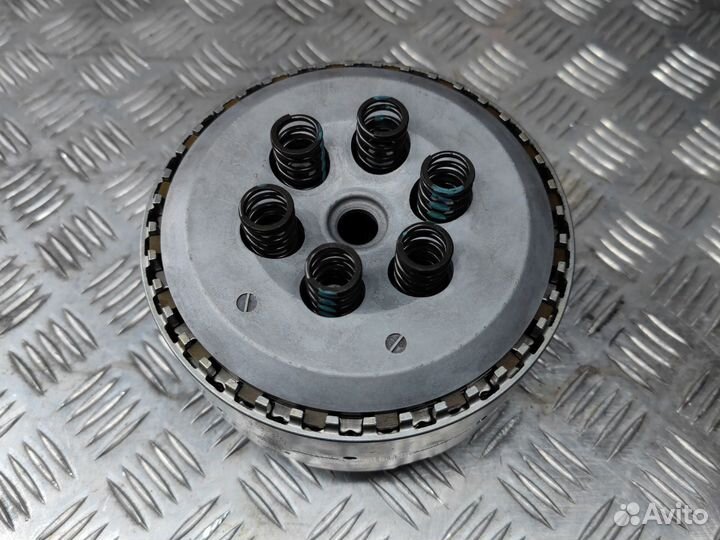 Корзина сцепления suzuki vzr 1800,m109r