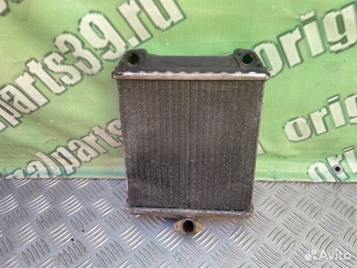 Радиатор печки Mercedes-Benz W124 M102.985 2.3I