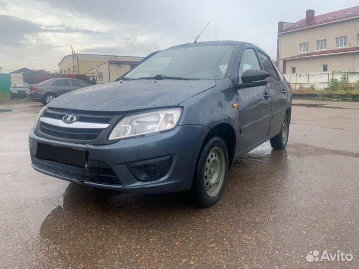 LADA Granta 1.6 МТ, 2014, битый, 127 700 км