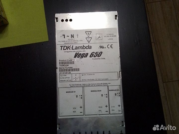 Блок питания TDK-Lambda Vega 650 V608QQM
