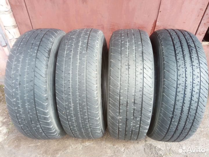 Kumho Road Venture ST KL16 235/70 R16